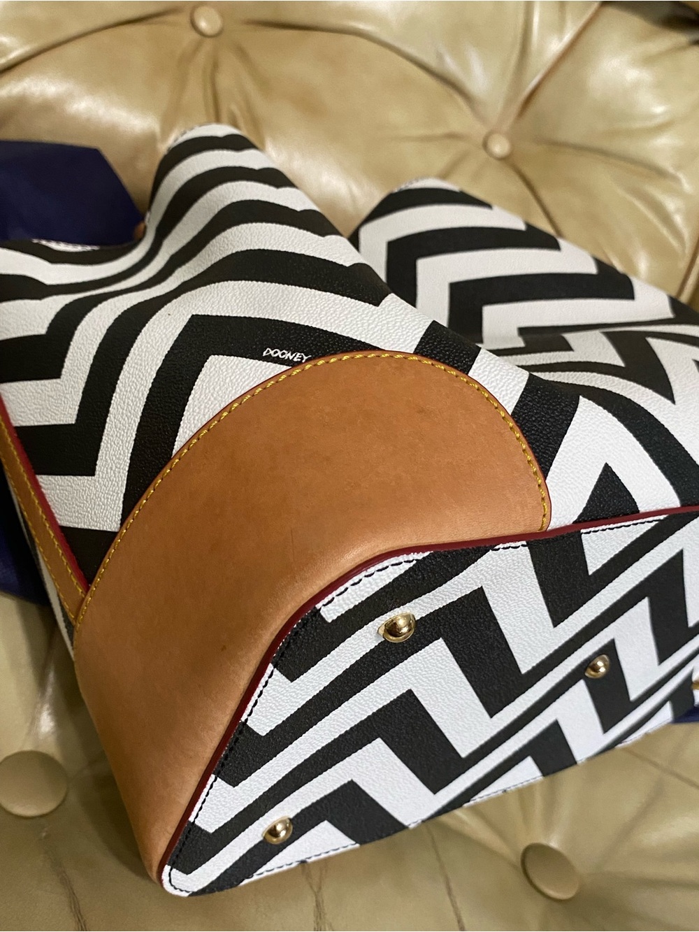 SALE! Dooney & Bourke Large Brenna Satchel & Zip Wallet Set Black/White - Picture 8 of 16